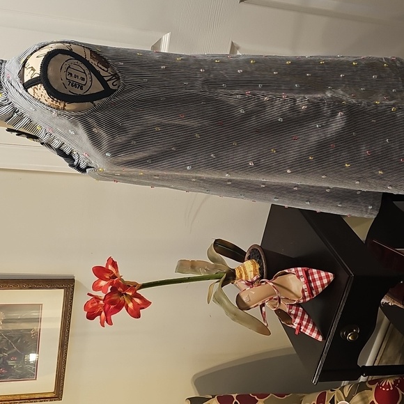 Navy and White Striped Fabric with Pink Accent (Crown and Ivy) - Picture 6 of 9